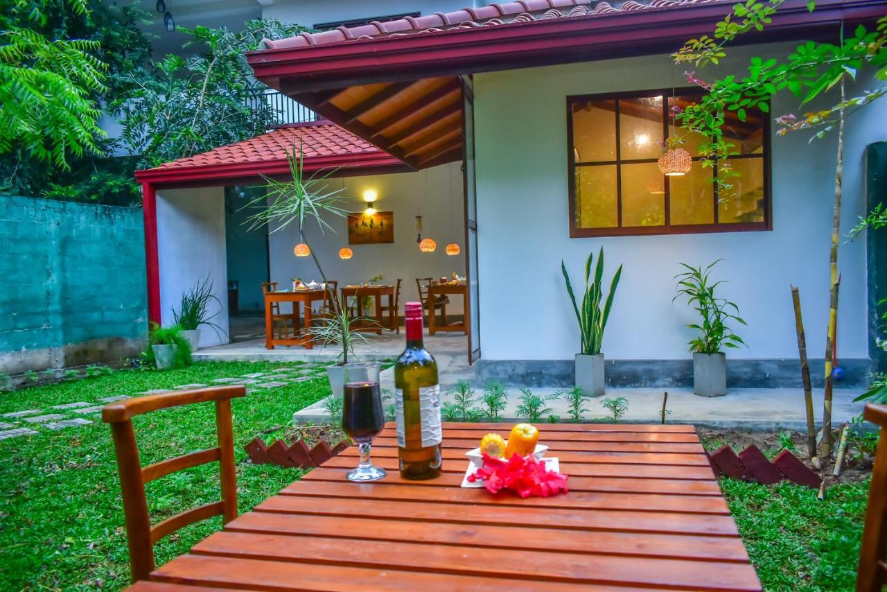 Onera Villa 希克杜沃 外观 照片